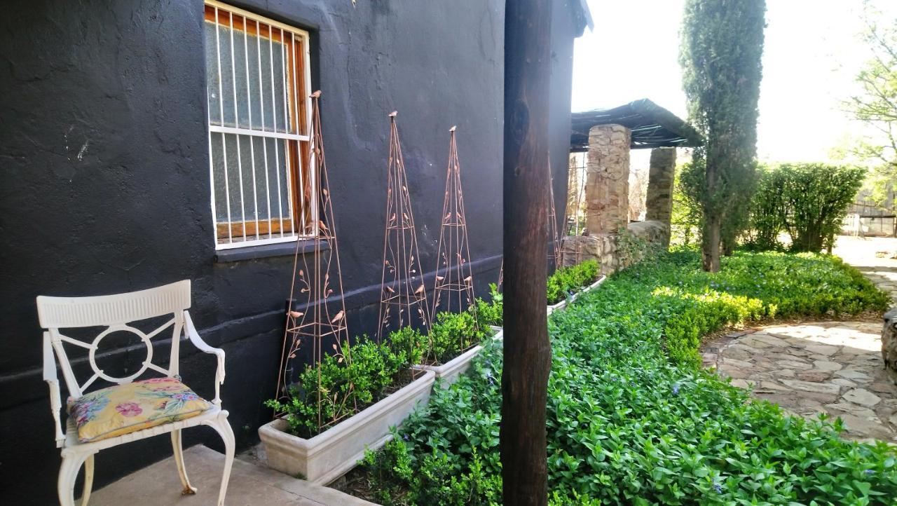 Smithfield Black Cottage מראה חיצוני תמונה